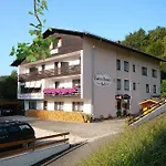 Koenigsteiner Hof 3* 尼希施泰因
