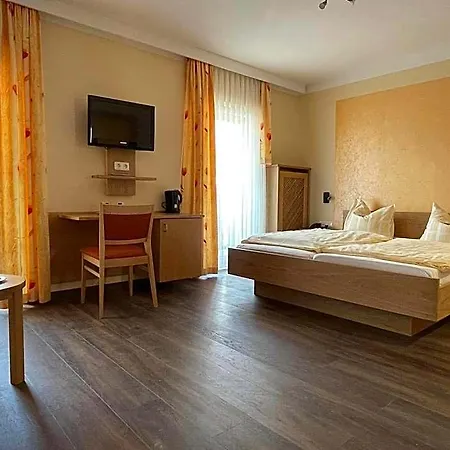 Otel Koenigsteiner Hof Königstein in der Oberpfalz